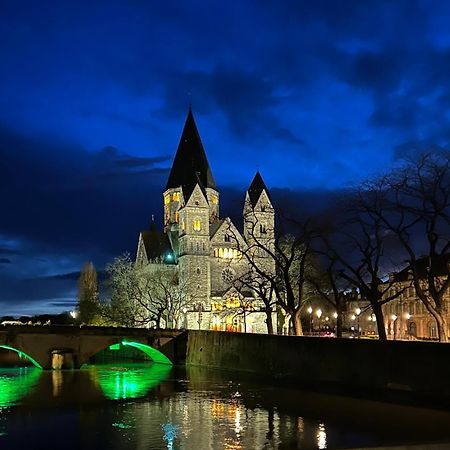 Superbe Appartement En Plein Coeur De Metz. エクステリア 写真